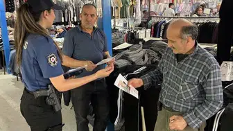 Selendi pazarında emniyetten kritik uyarı: Dolandırıcılara karşı tetikte olun