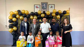 Emirdağ’da karne günü coşkusu: Minik öğrencilerin tatil heyecanına protokol ortak oldu