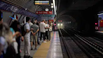 İzmir metrosunda hırsızlık şoku: Binlerce yolcuyu etkileyen sabotaj girişimi