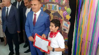 Muğla’da karne coşkusu: Vali Akbıyık’tan öğrencilere tatil mesajı
