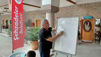 Tarihin kalbinde fırça darbeleri: Kurşunlu Han sanatın yeni adresi oldu