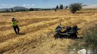 Emirdağ yolunda motosiklet dehşeti: İki kişi hastanelik oldu