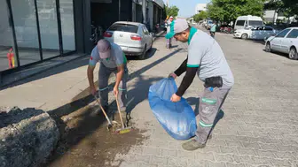 Nazilli sanayisinde mesai erken başladı: Esnaf kepenk açmadan temizlik bitti