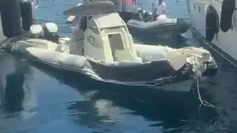 Bodrum'da korku dolu anlar: Temizlik yaparken kontrolden çıkan bot rıhtıma çakıldı