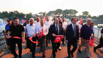 Adala’da Hermos rüzgarı esti: Onur Akın ile unutulmaz gece