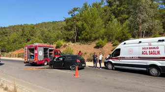 Fethiye'de trafik dehşeti: Kontrolden çıkan araç karşı şeride geçti, bir kişi hayatını kaybetti