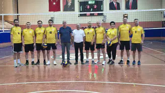 Filede Köşk rüzgarı: Yarı finalin kapısını set vermeden açtılar