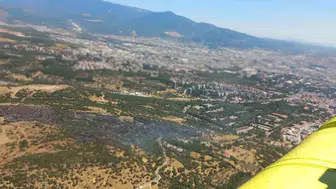 Bornova'da alevlere geçit yok: Orman yangını büyümeden söndürüldü