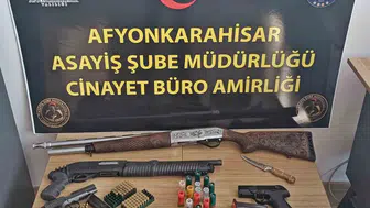 Afyonkarahisar polisi tetikte: 3 milyon liralık vurgunu son anda önledi