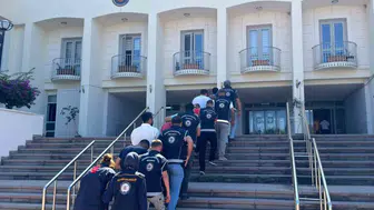 Bodrum'da insan tacirlerine geçit yok: 7 kişi demir parmaklıklar ardında