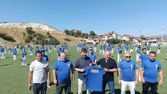 Kütahya’da dev buluşma: Kyokushin-Kan sporcuları Pazarlar’da güç tazeledi
