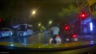 Kırmızı ışıkta beklememek için plakasını gizledi: Faturası ağır oldu
