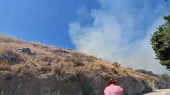 Akyarlar’da Alevlere Havadan ve Karadan Müdahale