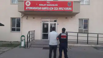 Afyonkarahisar'da Jandarma Operasyonu: 28 Firari Bir Haftada Yakalandı, 15'i Tutuklandı