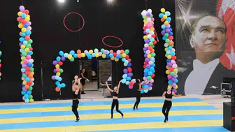 Sahne Tozu ve Spor Teri Bir Arada: Marmaris’te Yaz Kursları Coşkulu Finalle Kapandı