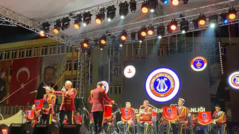 Zafer Haftası'nda Afyonkarahisar'da coşku: Jandarma bandosundan unutulmaz bir gece