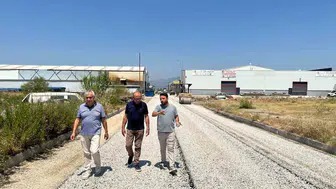 Turgutlu sanayisinde asfalt seferberliği: 16 sokak yenileniyor