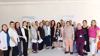 Aydın Şehir Hastanesi’nde anneler bir araya geldi: Lohusalık dönemine dair merak edilenler yanıt buldu