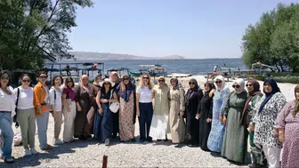 Kalem tutan eller şimdi doğayı keşfediyor: Kursiyer kadınların unutulmaz Çivril turu
