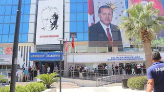 Menderes Belediye Meclisi’nde yaprak dökümü: Bir istifa haberi daha geldi