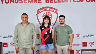 Manisa ekibinden voleybola taze kan: Geleceğin pasörü Yunusemre’de