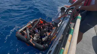 Marmaris’te Zorlu Kurtarma: Yunanistan’ın Geri İttiği 16 Göçmen Sahil Güvenlik’e Sığındı
