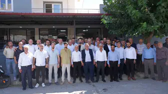 Sekiz yıllık küslük Manisa'da bitti: İki aile barış sofrasında buluştu