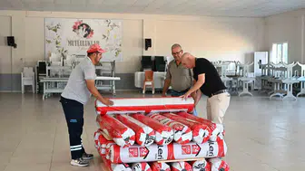 Manisa'da çilek üreticisinin yüzünü güldüren hibe desteği