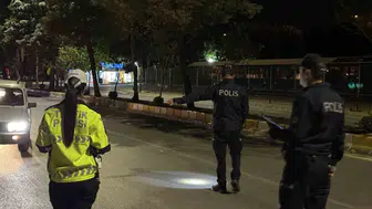 Aydın sokaklarında kuş uçurtmuyorlar: Polis ekiplerinden geniş çaplı güvenlik mesaisi