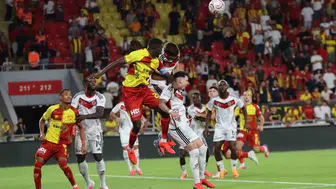 Göztepe'de savunma alarm veriyor: 4 haftada kalesinde 11 gol gördü