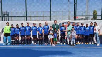 Manisa'nın genç hokeycileri zirveye göz kırptı: 1. Lig bileti geldi