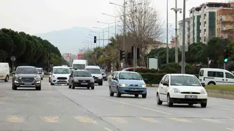 Aydın yollarında hareketlilik sürüyor: Araç sayısı 700 bine dayandı