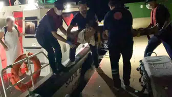 Ege'de iki ayrı noktada nefes kesen kurtarma operasyonu