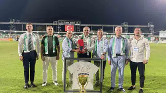 Bodrum’un gururu statta taçlandı: Yalıkavakspor şampiyonluk coşkusunu paylaştı