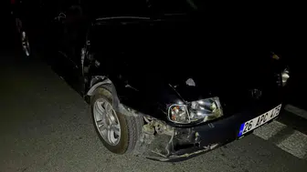 Bolvadin'de acı dolu kaza: Otomobilin aynasında kalan detay yürek burktu