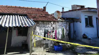 Akhisar’da aile faciası: Tartışma kanlı bitti, üç çocuk annesi hayata veda etti