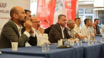 Yunusemre'de Ahilik buluşması: Başkan Balaban esnafın sesine kulak verdi
