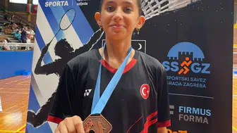 Manisalı badmintoncudan Hırvatistan'da madalya gururu