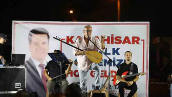 Karahisar’da unutulmaz gece: İsmail Barkan rüzgarı esti