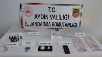 Kuşadası’nda zehir tacirlerine jandarma darbesi: Cephanelik gibi evden uyuşturucu çıktı