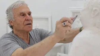 Manisa’nın sokaklarına ruhunu katan usta: 82 yıllık sanat serüveni