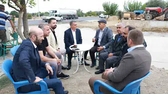 Şehzadeler’de ortak akıl dönemi: Başkan Şimşek muhtarların kapısını çalıyor