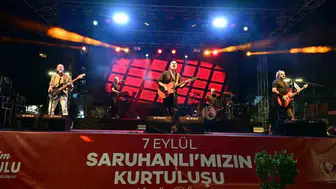 Saruhanlı’da 104. yıl gururu: Yüksek Sadakat ile unutulmaz gece
