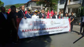 Muğla’da vefa yürüyüşü: Gaziler için omuz omuza verdiler