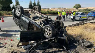 Uşak’ta korkutan kaza: Direksiyon hakimiyetini kaybeden sürücü yaşam mücadelesi veriyor
