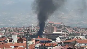 Denizli’de Palet Fabrikasında Alevlere Müdahale Sürüyor