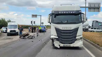 Salihli'de acı kavşak: Sepetli motosiklet sürücüsü hayata tutunamadı