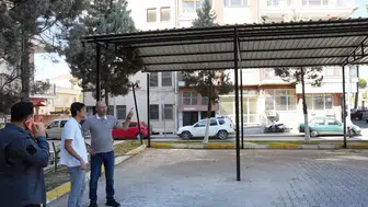 Germencik’te yolcuların konforu için yeni dönem: Duraklara gölgelik çözümü