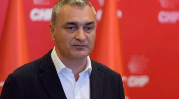 CHP'de yeni yönetimden net mesaj: Kurultay yok, disiplin ve ihraç var