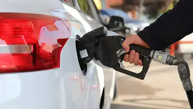 Motorinde 1 TL indirim pompaya yansıdı, benzin ve LPG'de son durum ne?